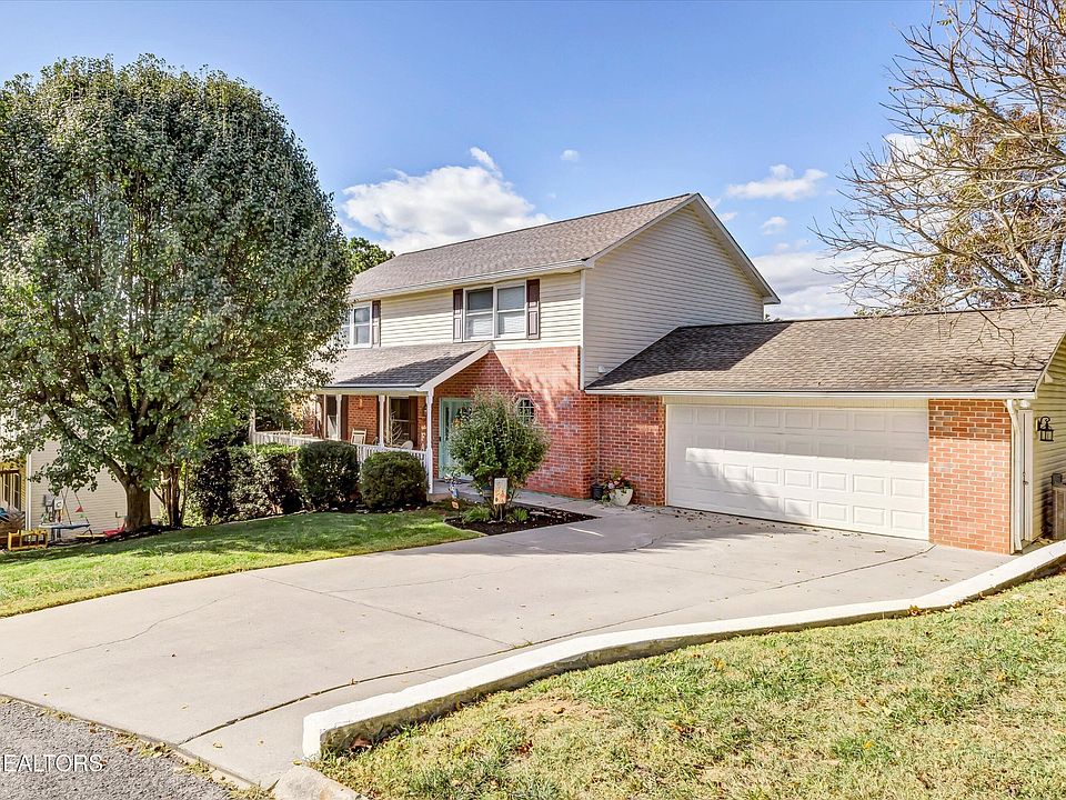 1st image of 7805 Senate Ln