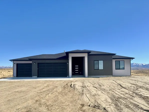 1597 Sun Valley Rd #C7, Spring Creek, NV 89815