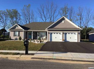 14 Park View Dr #L-0008, Myerstown, PA 17067