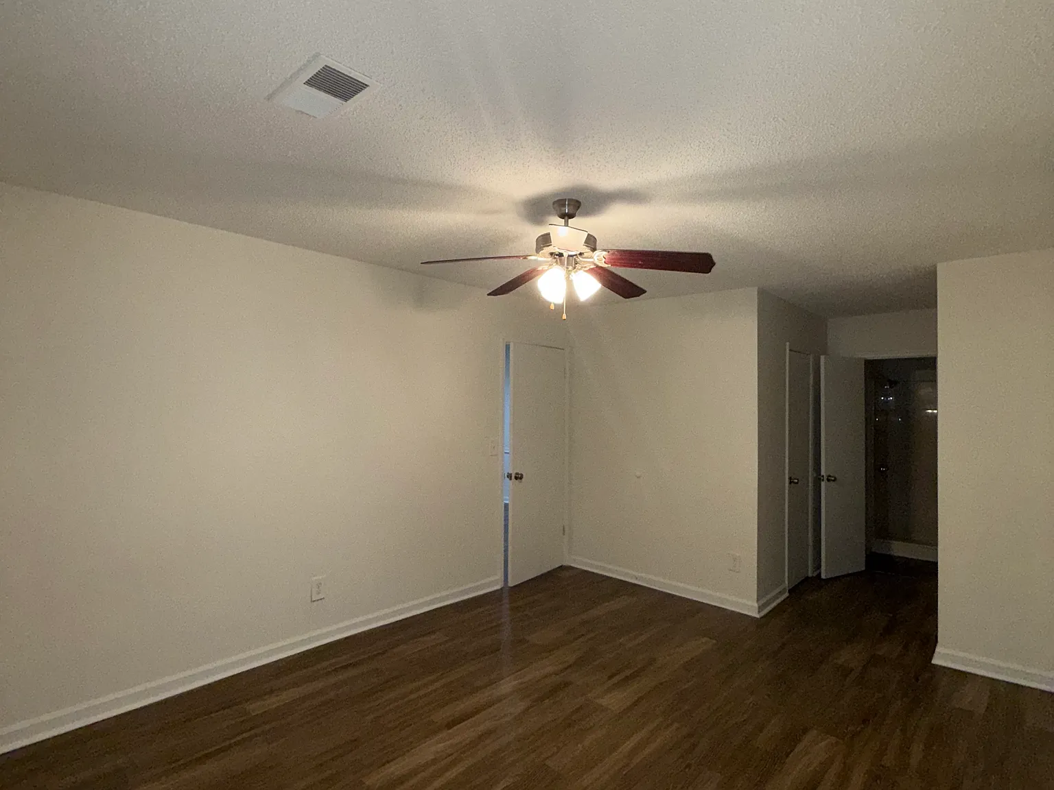 2 bed, 1188 sqft, $1,770 — Photo 4