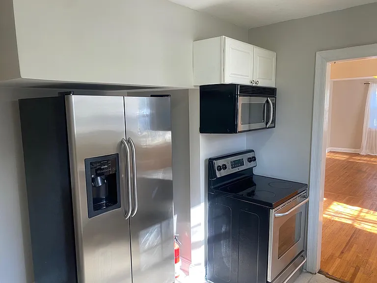941 W Greenwood Ave — Photo 12