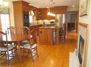 87 Jacqueline Dr, Manchester, CT 06040