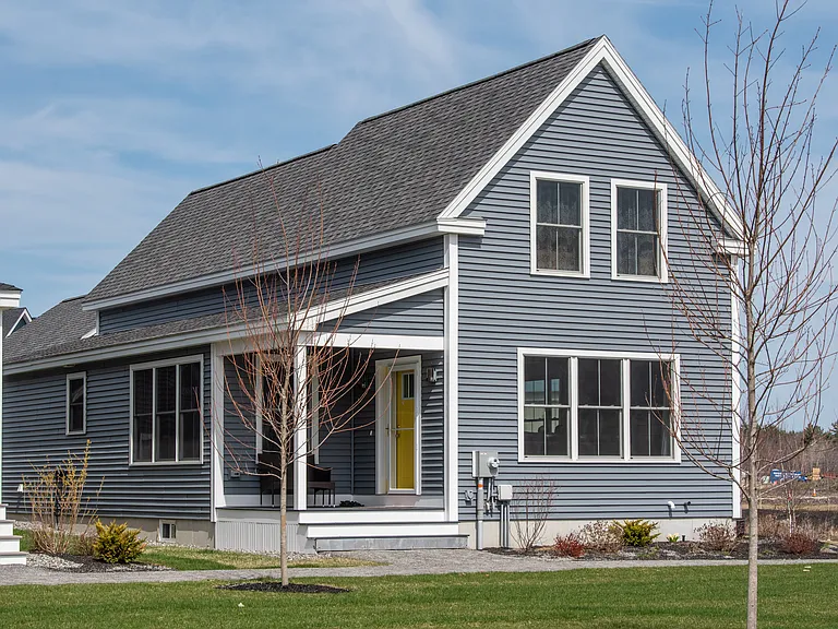 16 Frontrunner Way — Photo 1