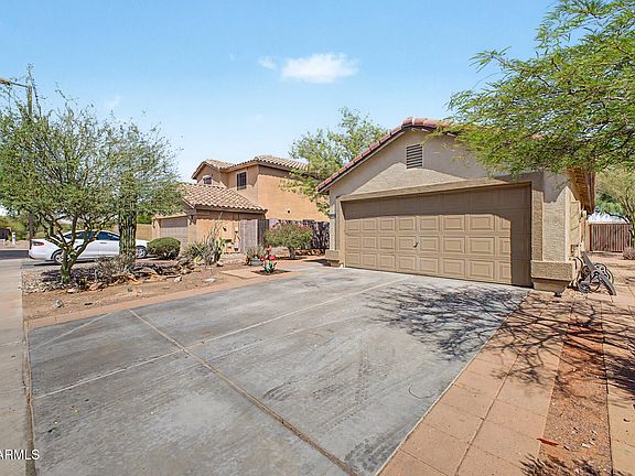 3rd image of 22259 W MESQUITE Drive