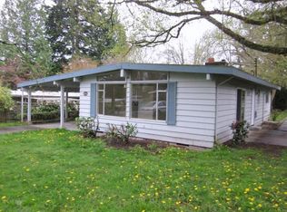 20041 24th Ave NE, Seattle, WA 98155