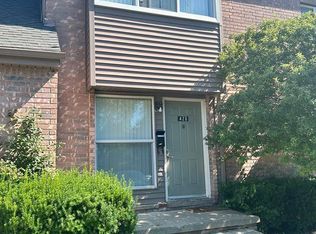426 Villa Dr, Ypsilanti, MI