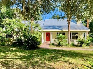 1621 NW 94th St, Gainesville, FL 32606