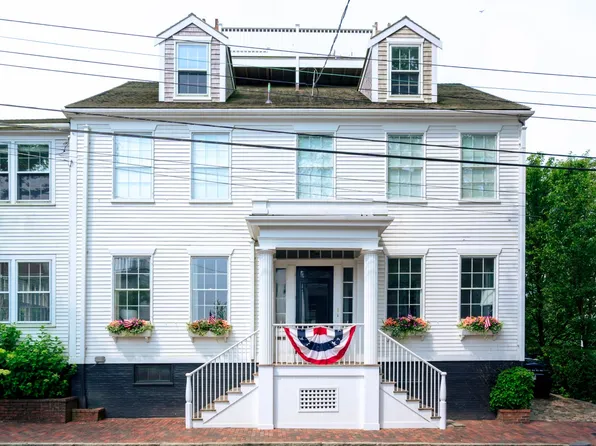 29 Orange St, Nantucket, MA 02554