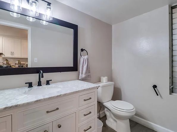 449 Colorado Ave APT D
