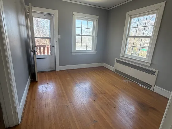 135 Howeland Cir APT C, Danville, VA 24541