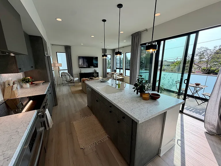 1320 W Cannon Dr #6 — Photo 11