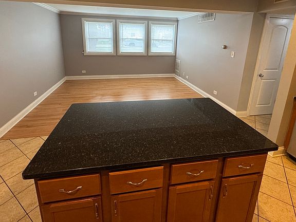 3rd image of 1288 Perry St APT 2