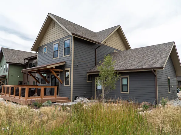 220 Elk Track Circle, Granby, CO 80446