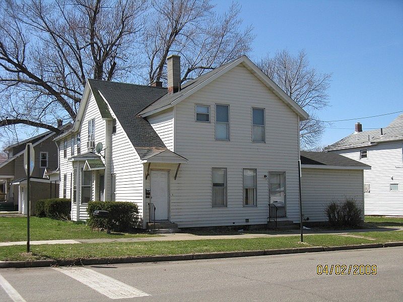 2222-2224 PLUM ST & 902 W 23