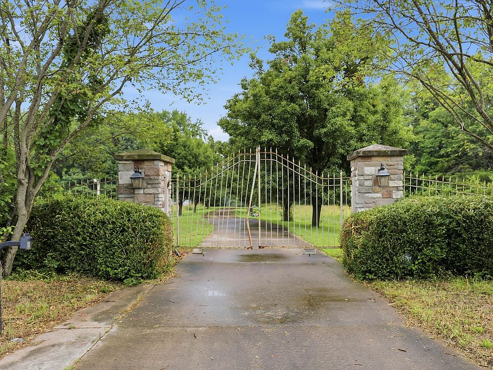 1st image of 1577 E State Road 42