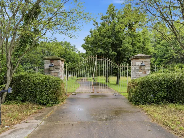 1577 E State Road 42, Center Pt, IN 47840