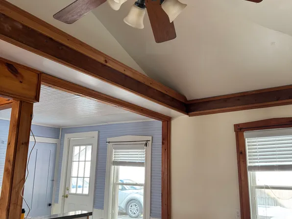73 State St #2, Shelburne Falls, MA 01370