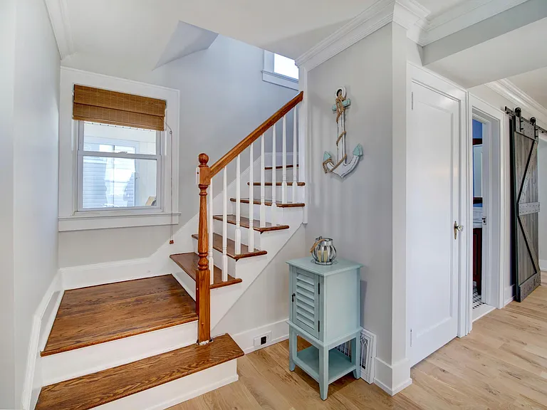 1704 Surf Ave — Photo 12