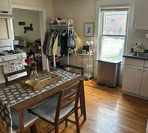 3rd image of 157 School St #2