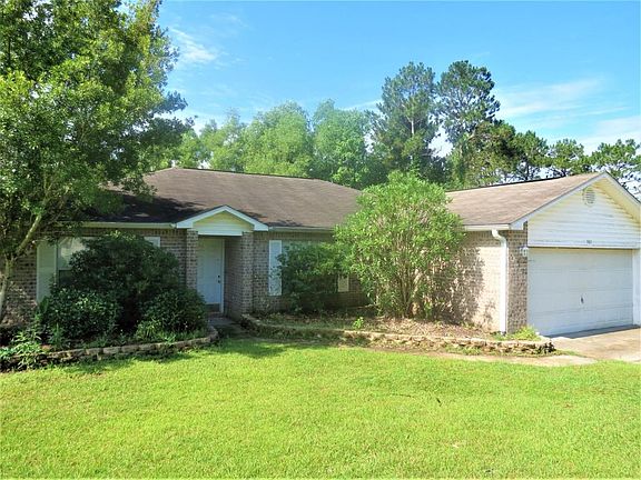 2nd image of 301 Tislow Dr