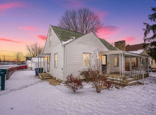 3427 Eisenhower Rd, Columbus, OH 43224