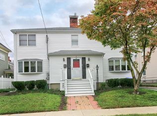 22 Oakland St, Medford, MA 02155