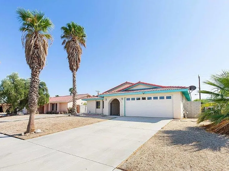 67765 Ovante Rd — Photo 3