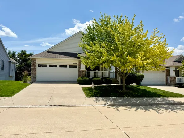 8336 Boulder Dr, West Des Moines, IA 50266