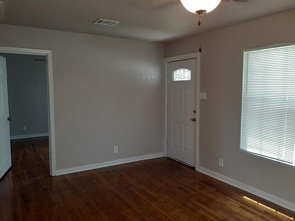 4th image of 138 Livingston