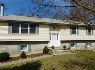 7 Depew Ct, Peekskill, NY 10566