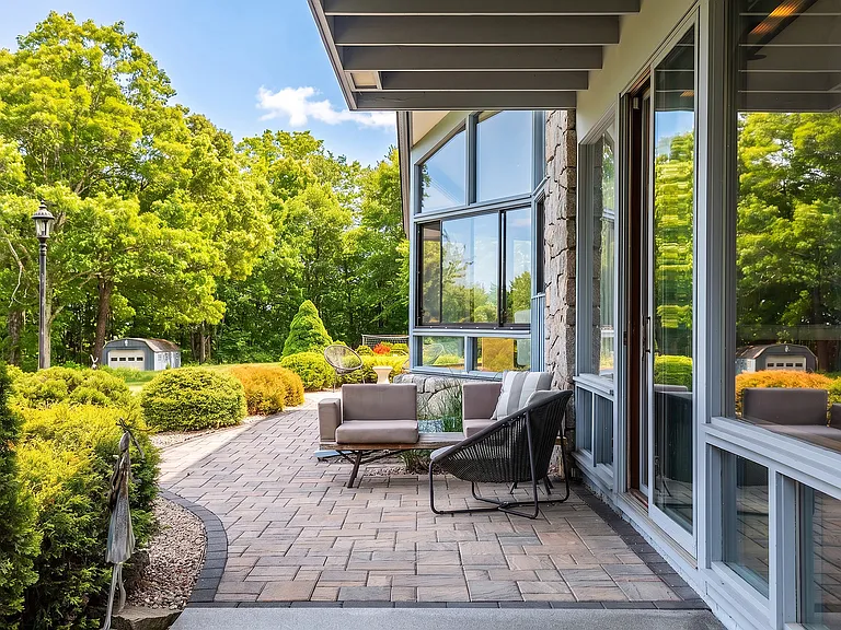 250 Westledge Dr — Photo 48