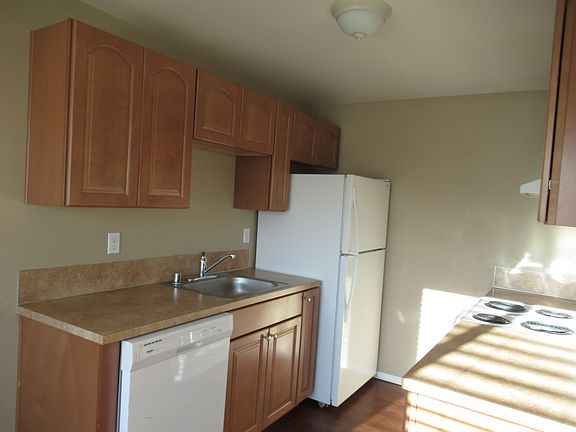 4th image of 215 N Norris St #244