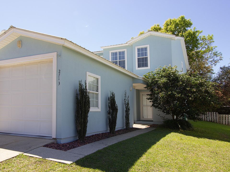 1st image of 2713 Bay Club Dr