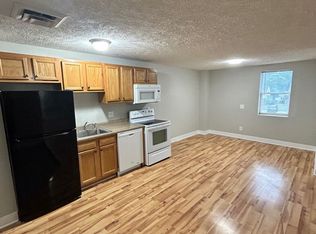 259 Main St APT A, Coopersville, MI 49404