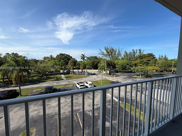8200 SW 210th St #213 — Photo 11