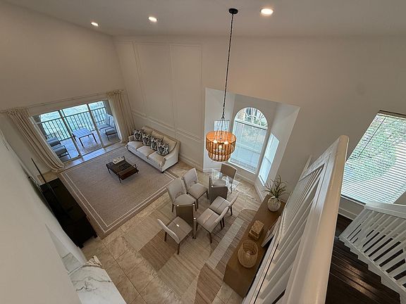 3rd image of 16206 Glenmoor Drive #206