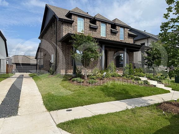 3rd image of 1840 Rosedale Ave