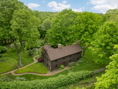 60 Spruce Street, Northford, CT, 06472