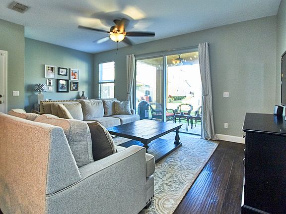4th image of 5076 Fiorella Ln