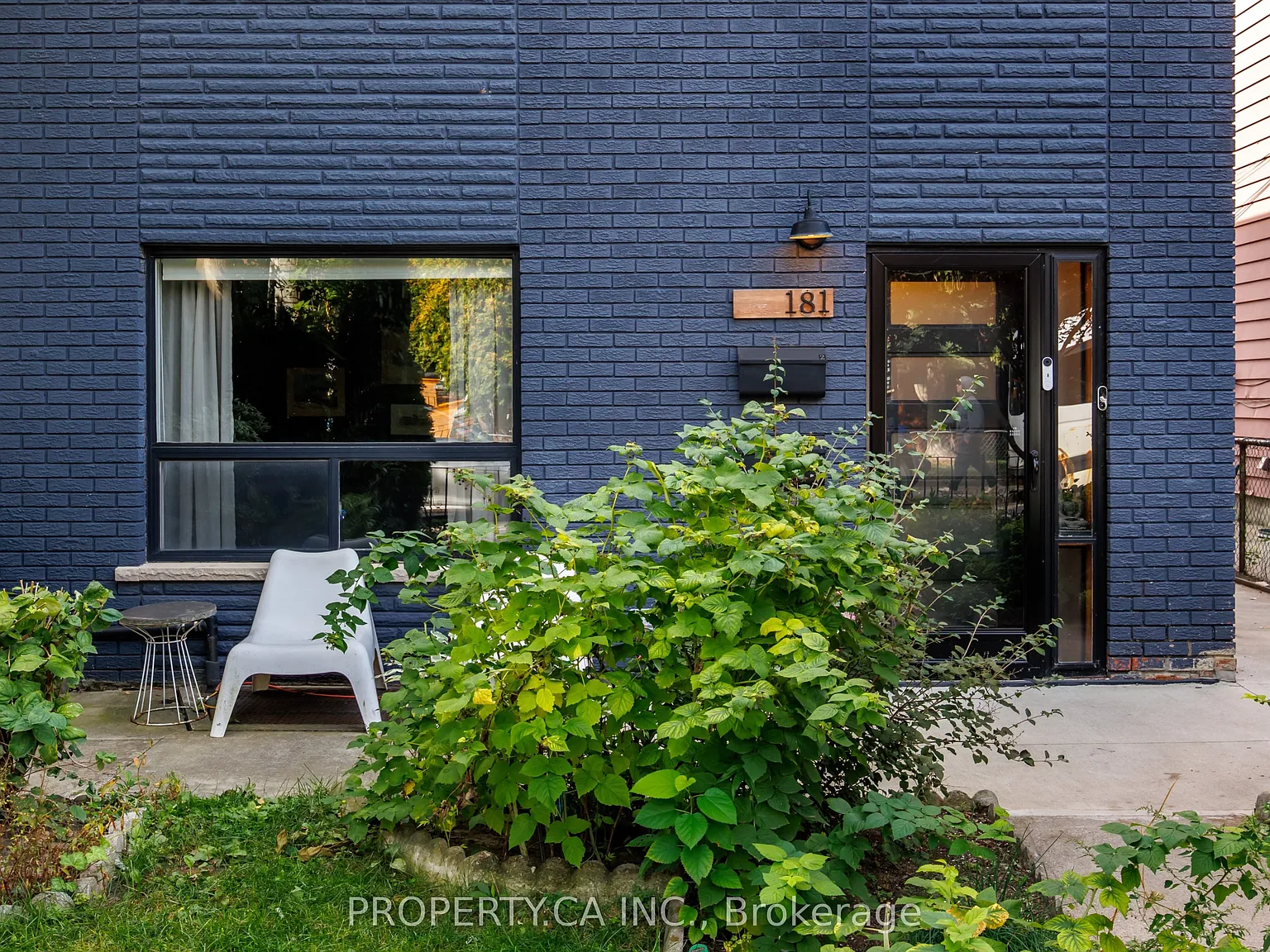 2 bed, $3,400 — Photo 2