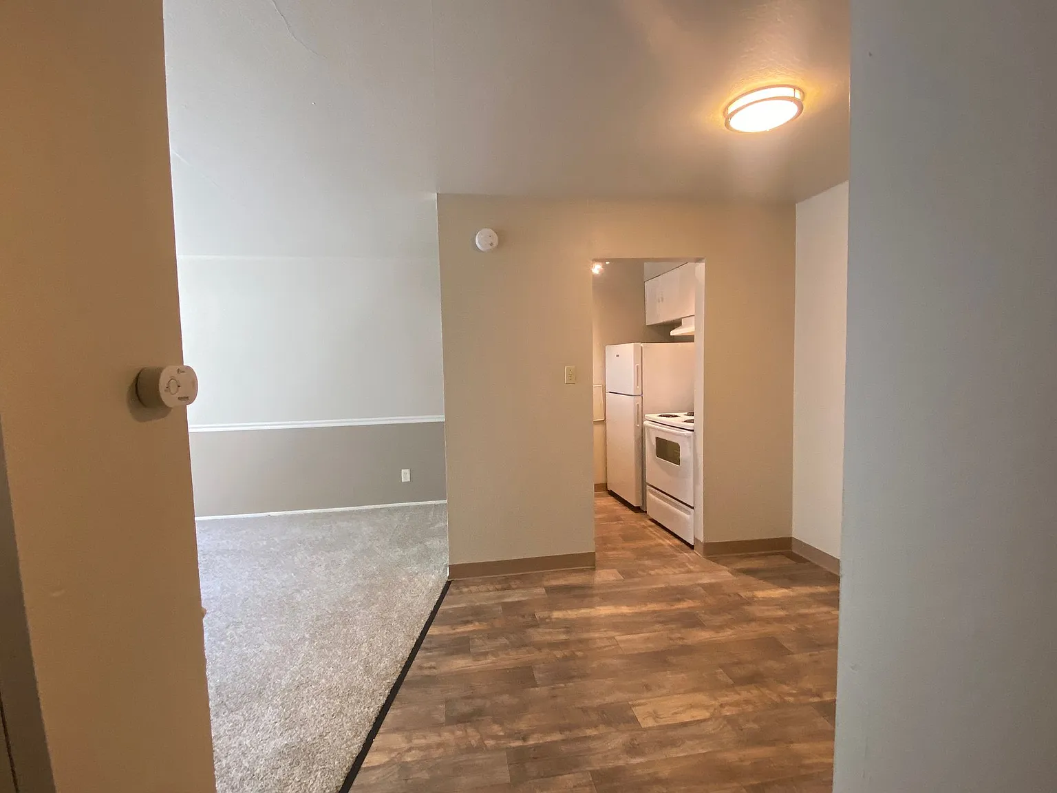 2425 Capitol Avenue — Photo 3