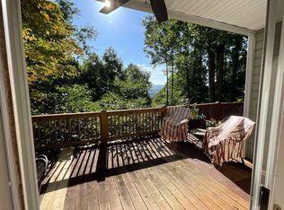 1710A Summit Trl, Hiawassee, GA 30546