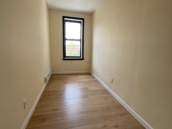 4th image of 644 E 219th St APT 2F