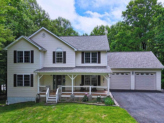 3rd image of 192 Crestview Dr SE
