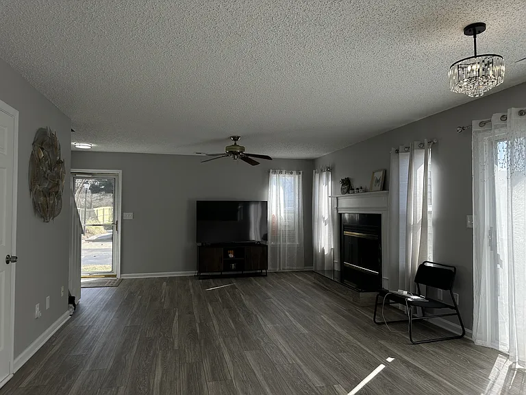 5608 Tourmaline Ct #1 — Photo 11