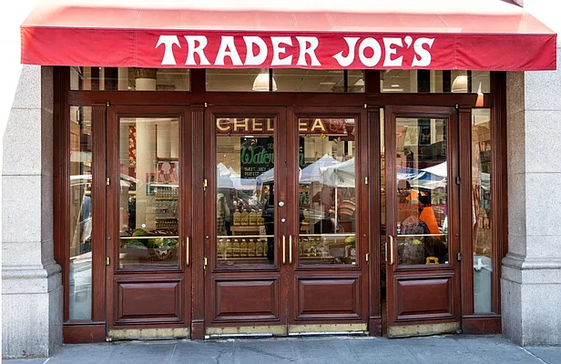 Rented by Douglas Elliman | media 32