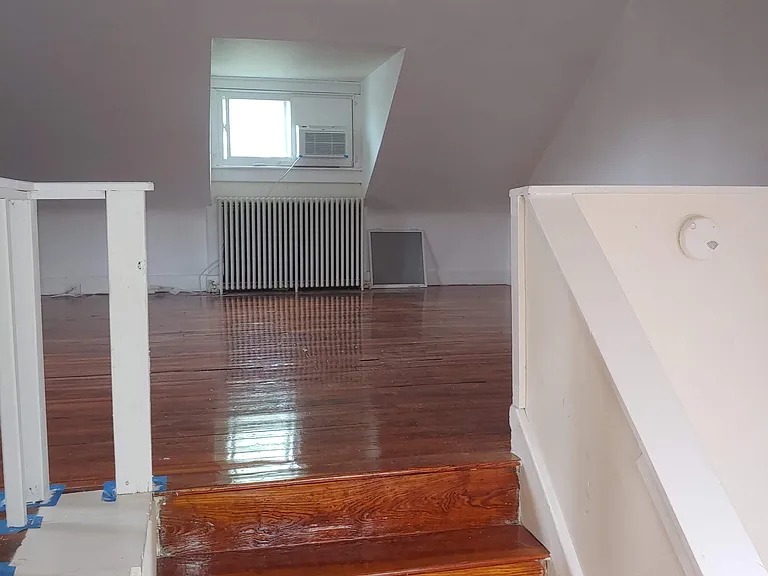 305 N George St #305A — Photo 6