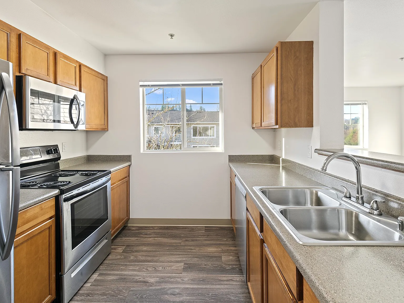 Valley Springs Apartments — Photo 3