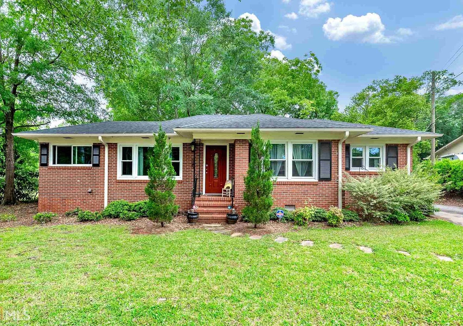 1020 E College St, Griffin, GA 30224 Zillow