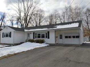 28 Avon Dr, Nashua, NH 03064
